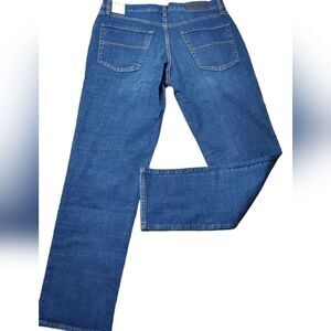 NWT Lucky Brand 221 Straight Jeans